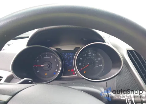 2016 Hyundai Veloster z USA, uszkodzony, nr VIN KMHTC6AD4GU277497